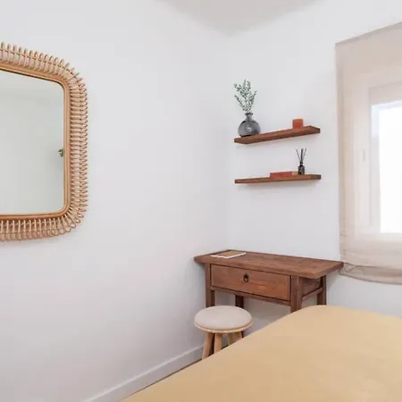 Ht- From Bcn.. To Heaven!! 4bedrooms With Terraze! Barcelona