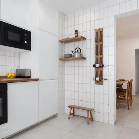 Ht- From Bcn.. To Heaven!! 4bedrooms With Terraze! Holiday home *