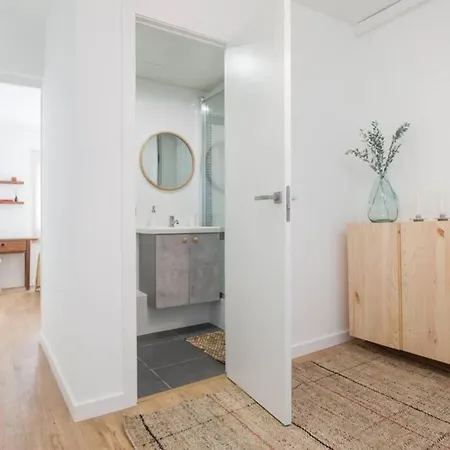Ht- From Bcn.. To Heaven!! 4bedrooms With Terraze! Holiday home *