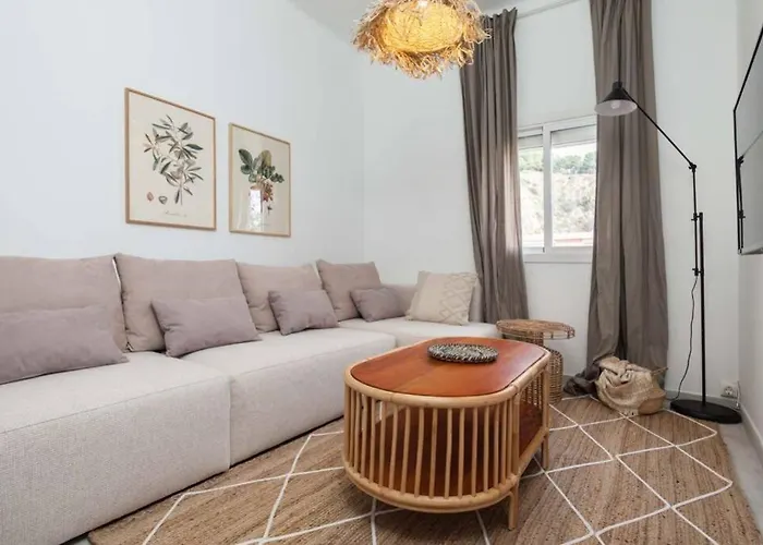Ht- From Bcn.. To Heaven!! 4bedrooms With Terraze! * Barcelona