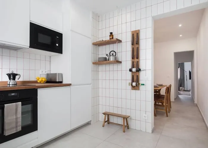 Ht- From Bcn.. To Heaven!! 4bedrooms With Terraze! Holiday home *
